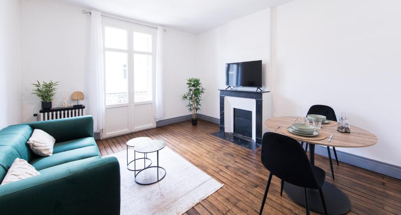 טור Appartement Avec Balcon A 250 M De La Gare, Hyper Centre מראה חיצוני תמונה