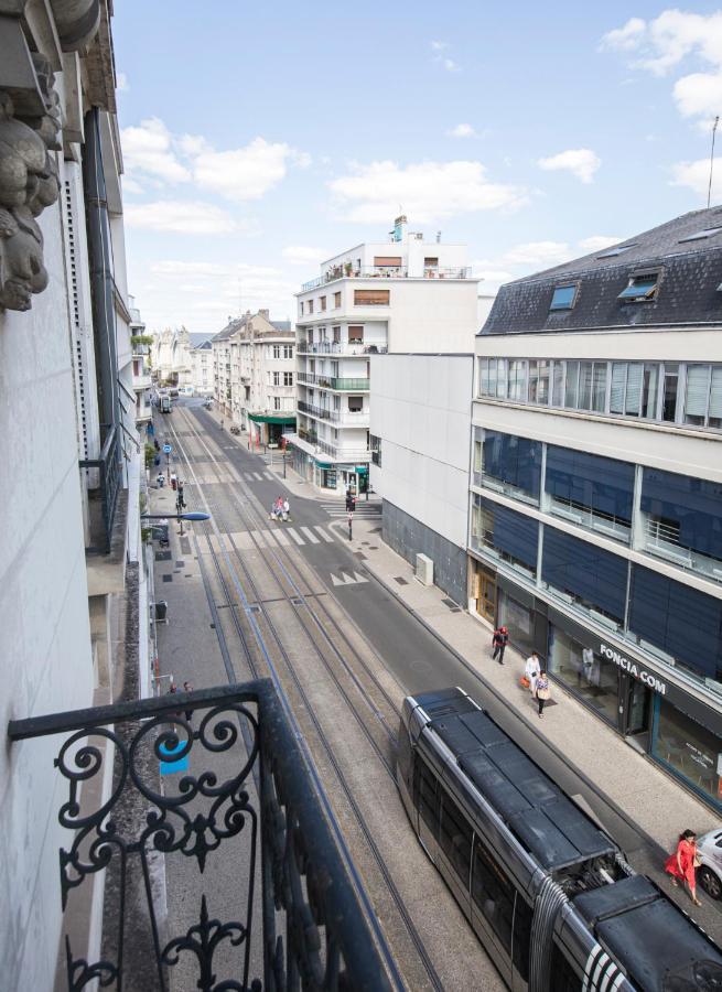 טור Appartement Avec Balcon A 250 M De La Gare, Hyper Centre מראה חיצוני תמונה