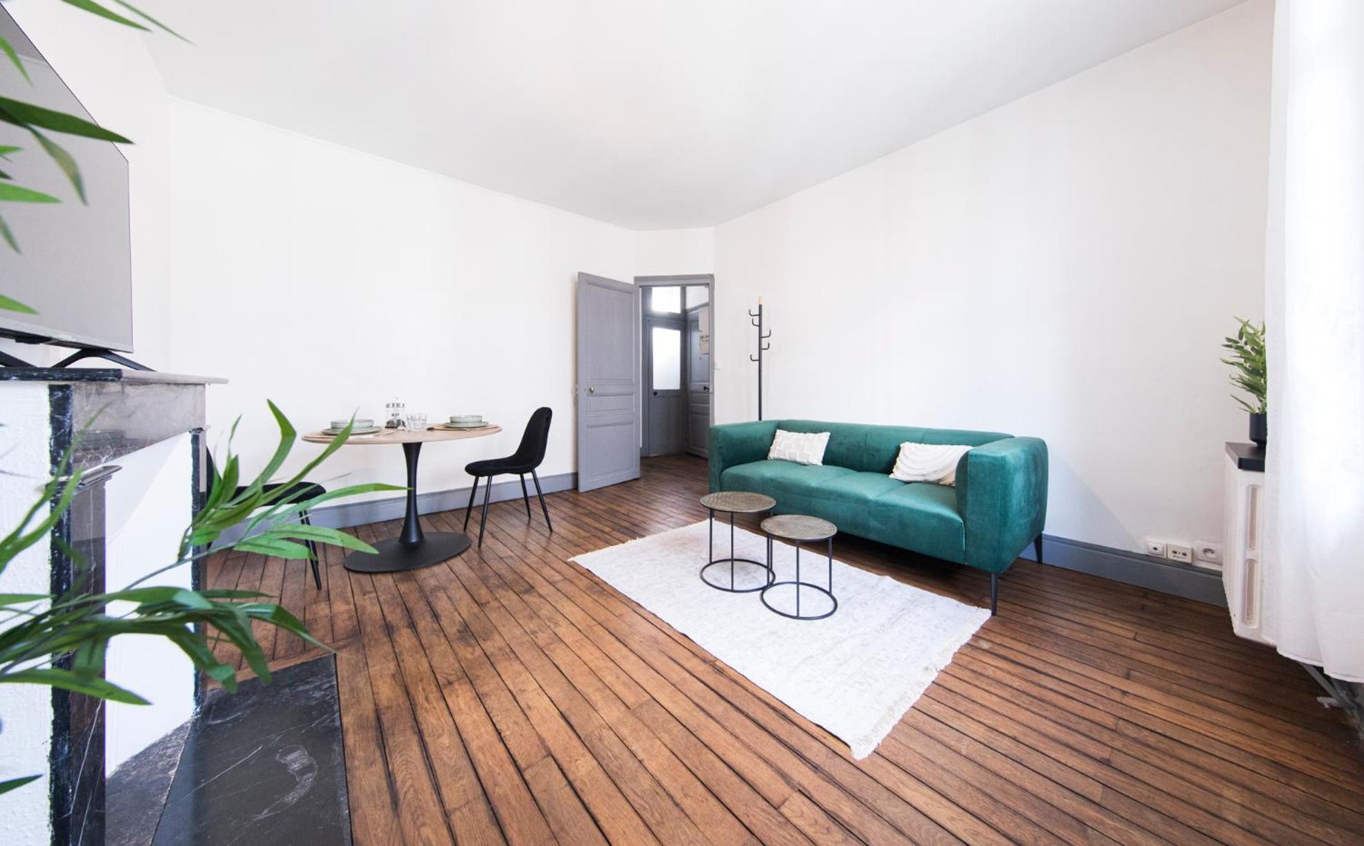 טור Appartement Avec Balcon A 250 M De La Gare, Hyper Centre מראה חיצוני תמונה